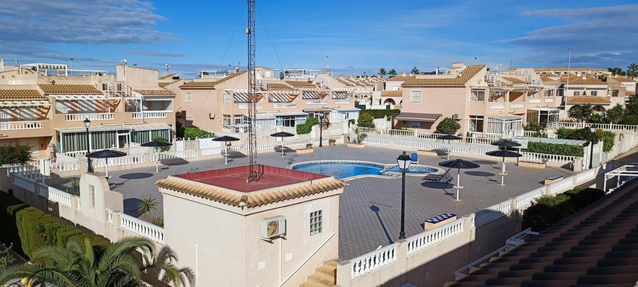 Pmt10 - Townhouse Bravomar 8, Pool, 4 Bedroom Torrevieja Exteriér fotografie